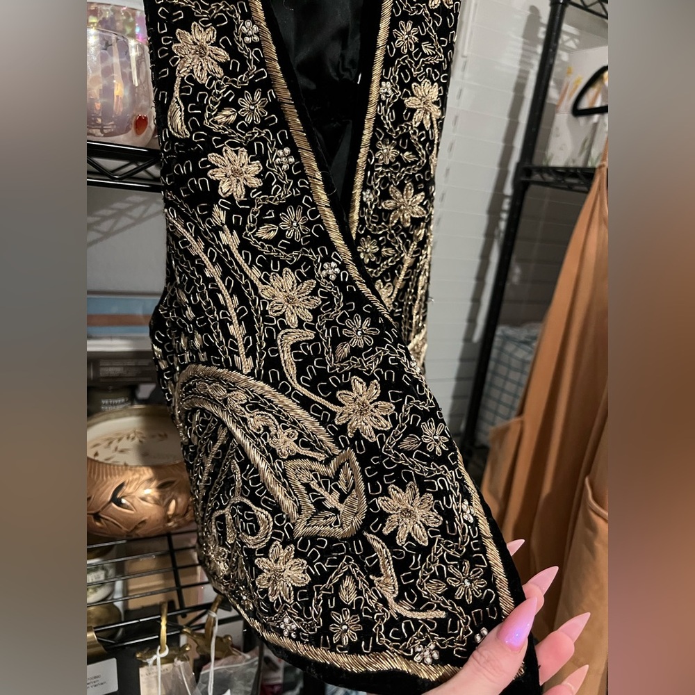 Free People Giselle Bohemian Velvet Beaded Vest, MED NWOT - Picture 5 of 8